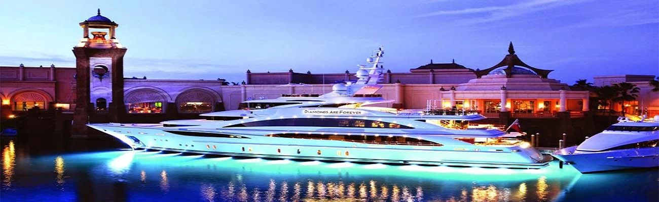 Luxury Yacht Cruising